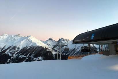 01c_bergerhof_winter_skifahren_bergstation.jpg