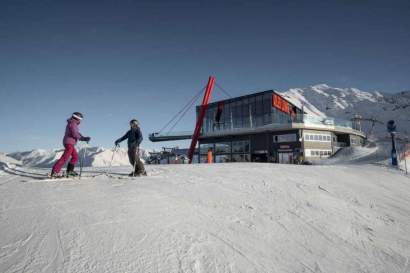 01b_bergerhof_winter_skifahren_restaurant.jpg